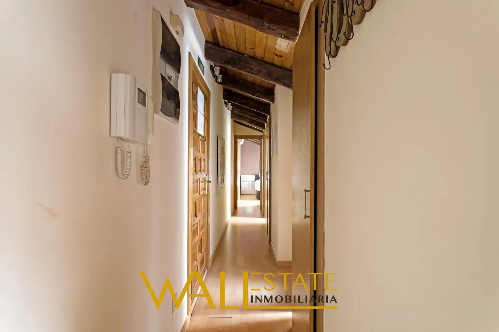 Flat for sale in Madrid  with Air Conditioner and Heating