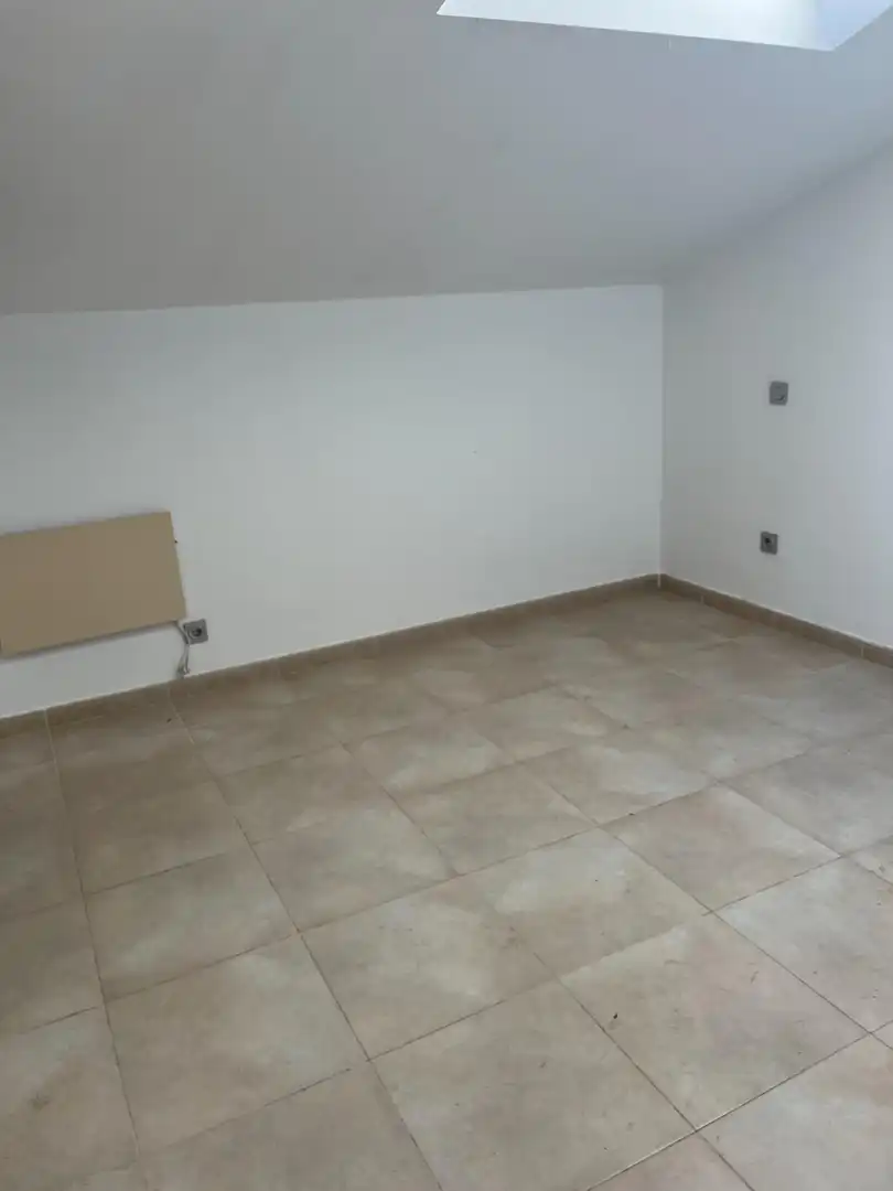 Piso en venta en Alameda de la Sagra con Calefacción, Jardín privado y Trastero
