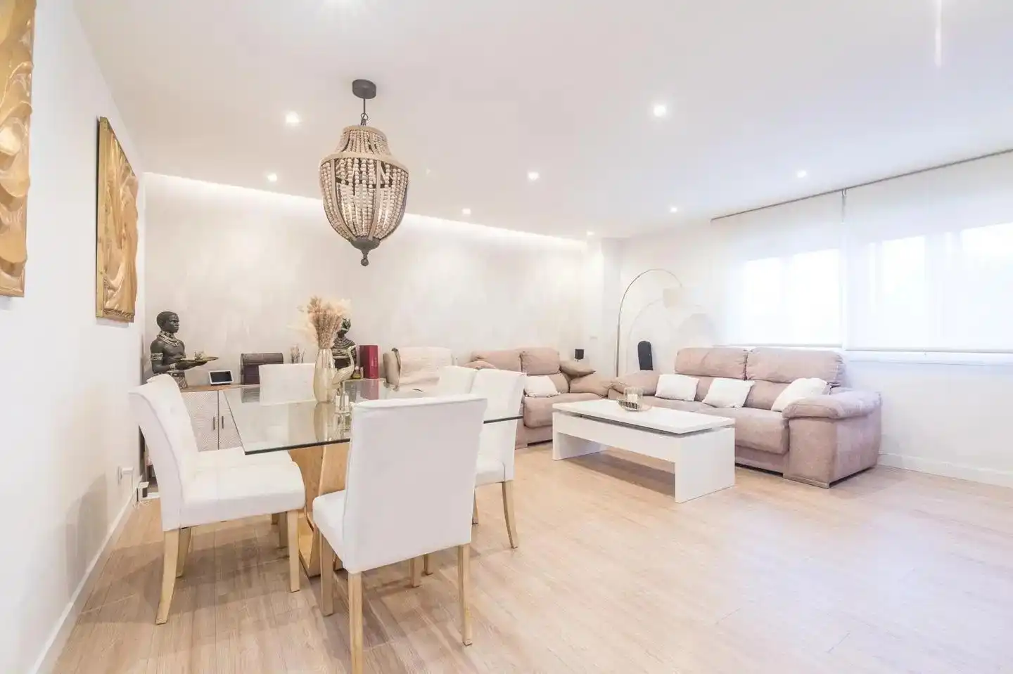 Sala de estar de Piso en venta en Alicante / Alacant con Terraza, Trastero y Piscina