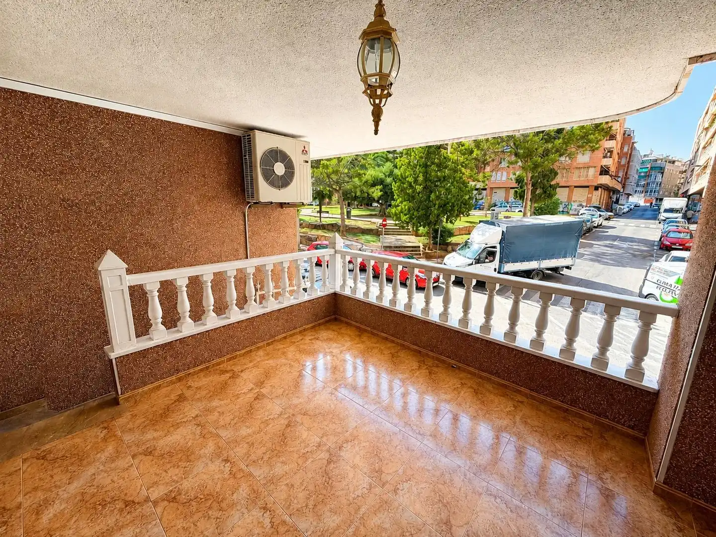 Apartament amb terrassa en venda a Centro