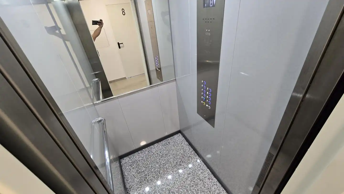 Baño de Apartamento de alquiler en Gandia con Aire acondicionado, Calefacción y Piscina comunitaria