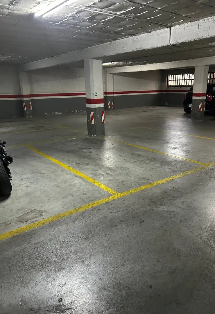 Parking of Garage for rent in Lleida