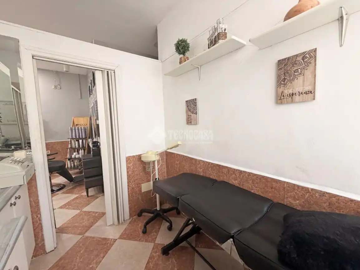 Local comercial en venda a Villaverde, imagen 5