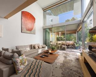 Living room of Duplex for sale in  Madrid Capital  with Heating, Terrace and Storage room