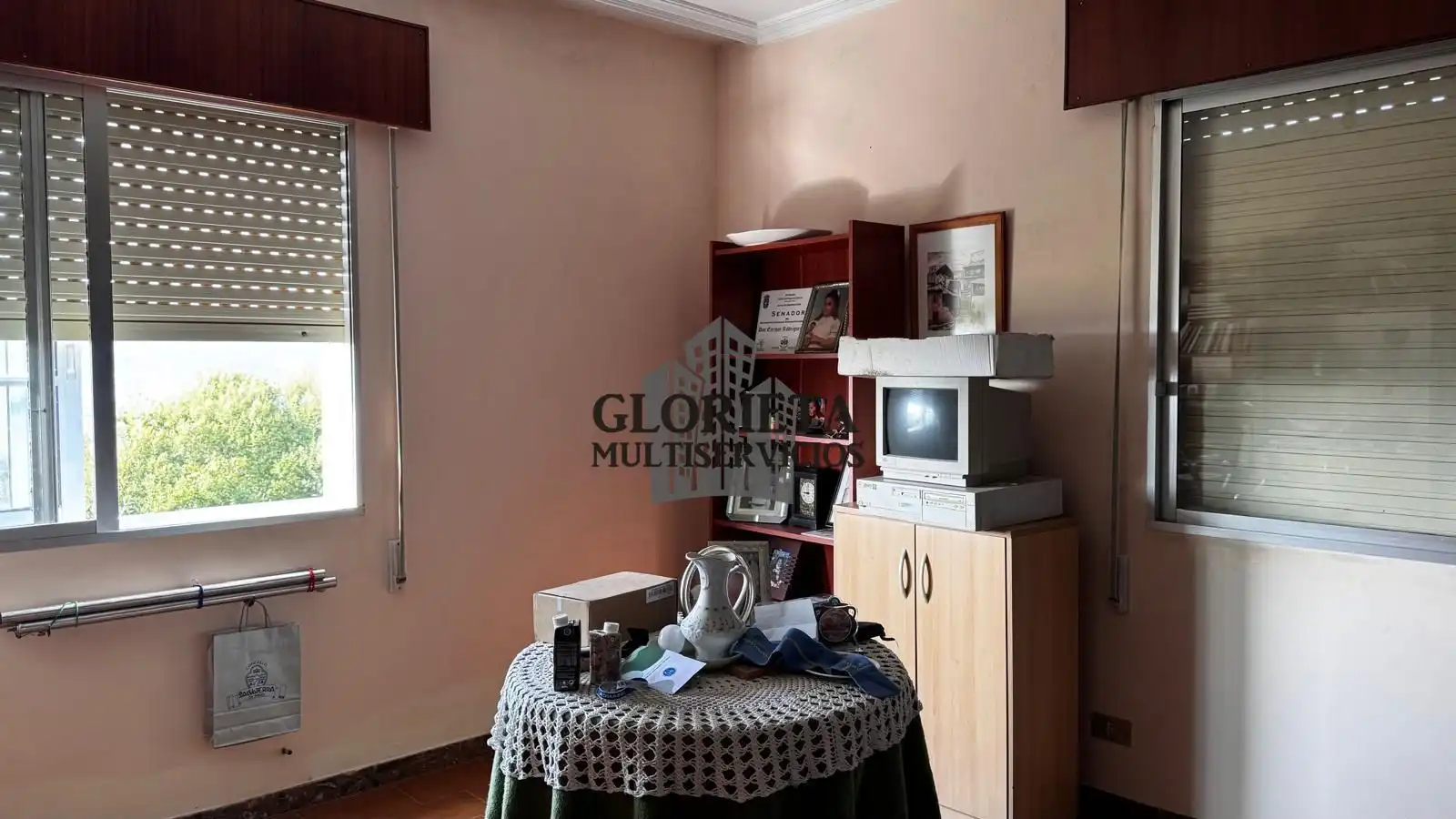 Dormitori de Casa o xalet en venda en Pontevedra Capital  amb Calefacció i Forn