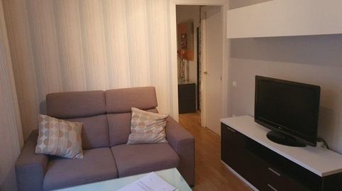 Foto 2 de Apartamento de alquiler en Calle Javier Lasso de la Vega, Encarnación - Regina, Sevilla Capital