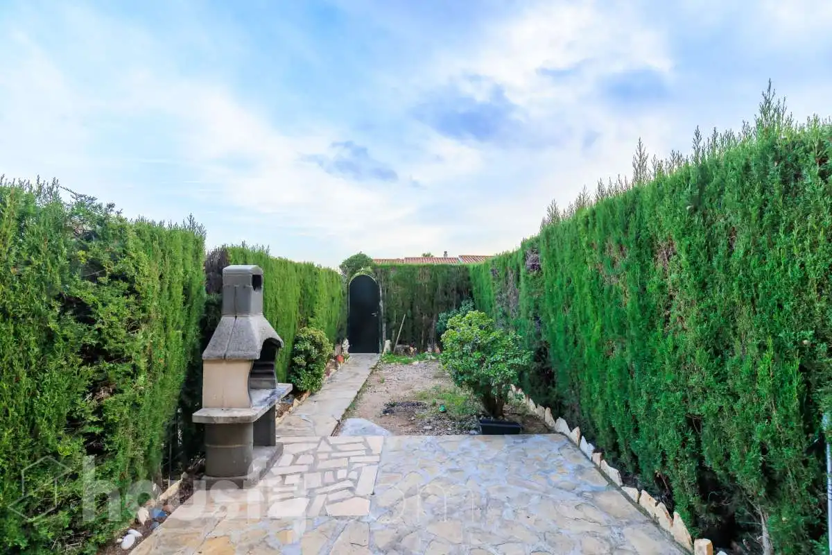 House with terrace for sale in CL De les Gardenies ., imagen 4