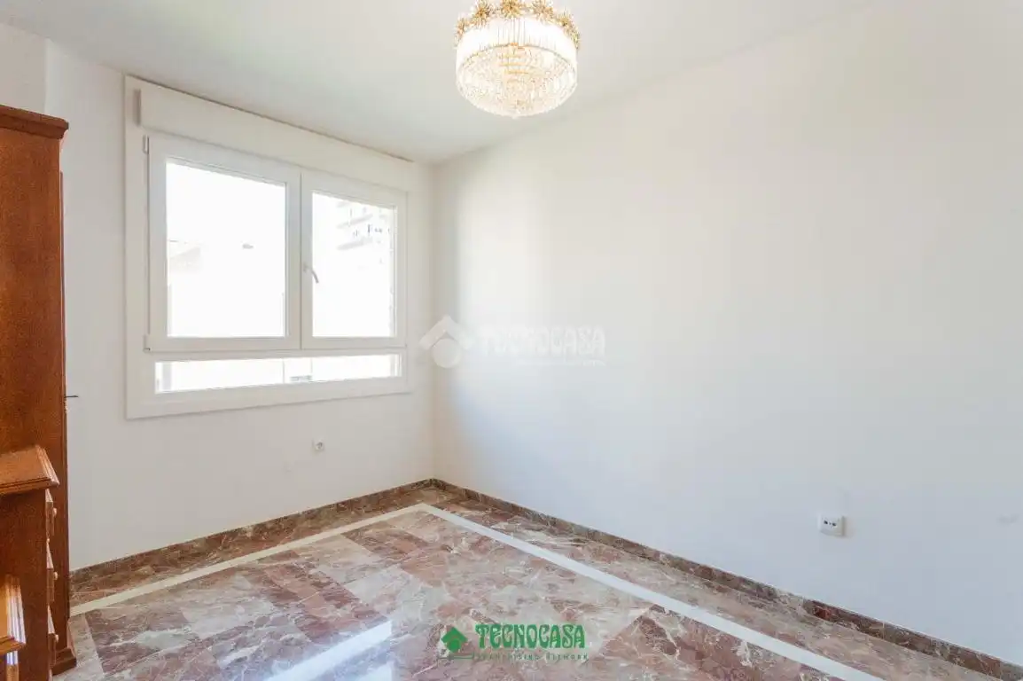 Habitación de Piso en venta en Almería con Aire acondicionado