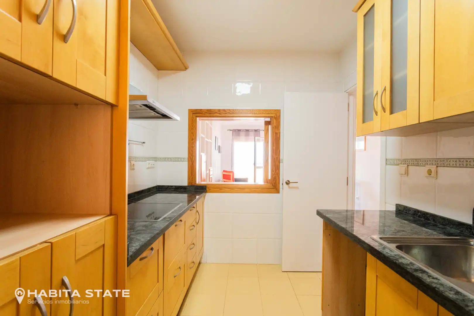 Cocina de Apartamento en venta en El Ejido con Terraza, Amueblado y Horno