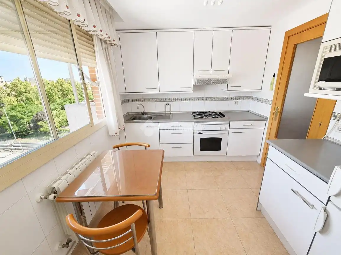 Cocina de Piso en venta en Pinto con Aire acondicionado, Terraza y Trastero