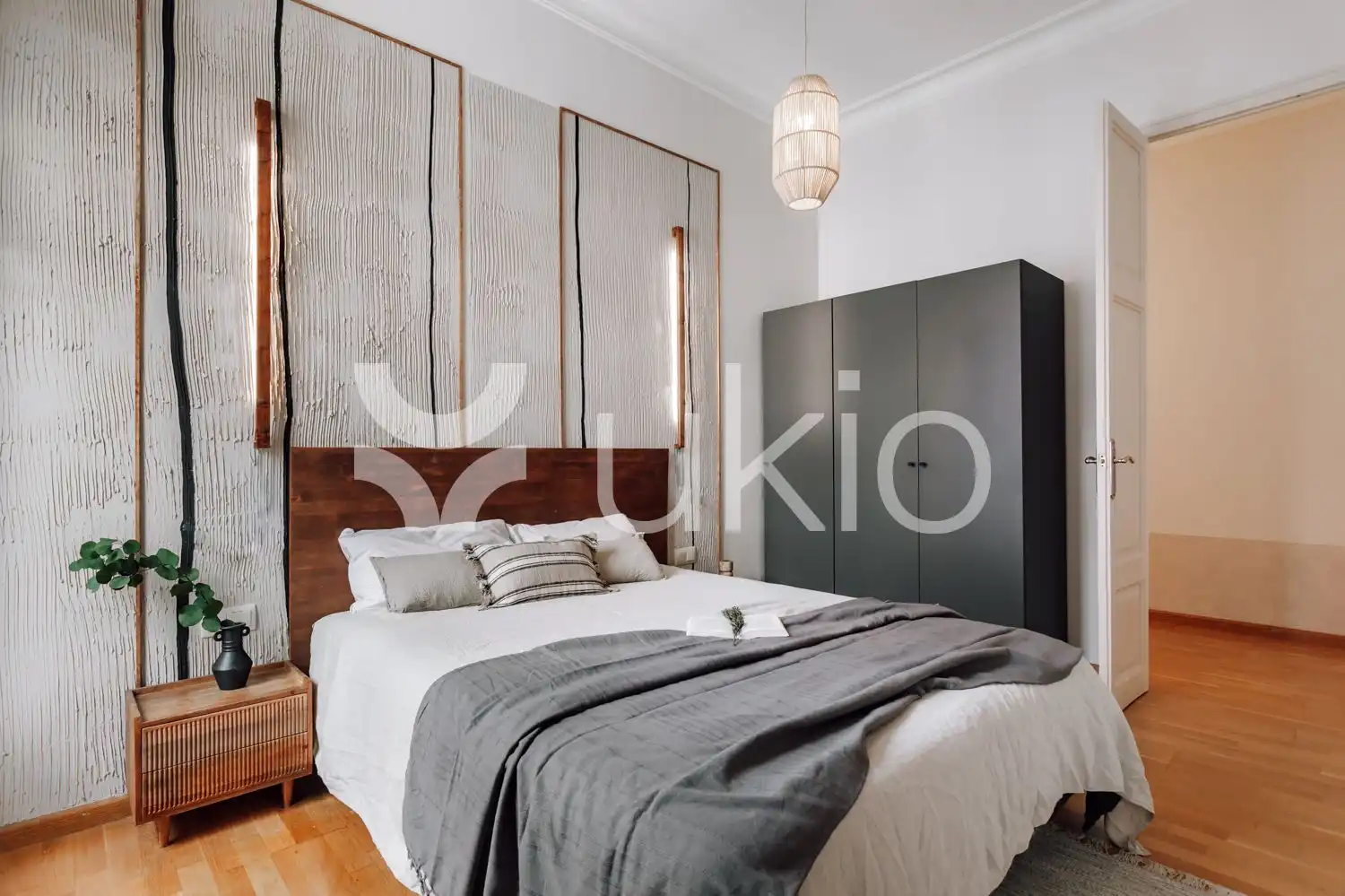 Habitación de Apartamento de alquiler en Barcelona con Aire acondicionado, Calefacción y Amueblado