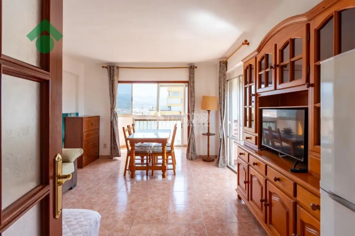 Sala de estar de Estudio en venta en Vélez-Málaga con Terraza, Amueblado y Piscina comunitaria