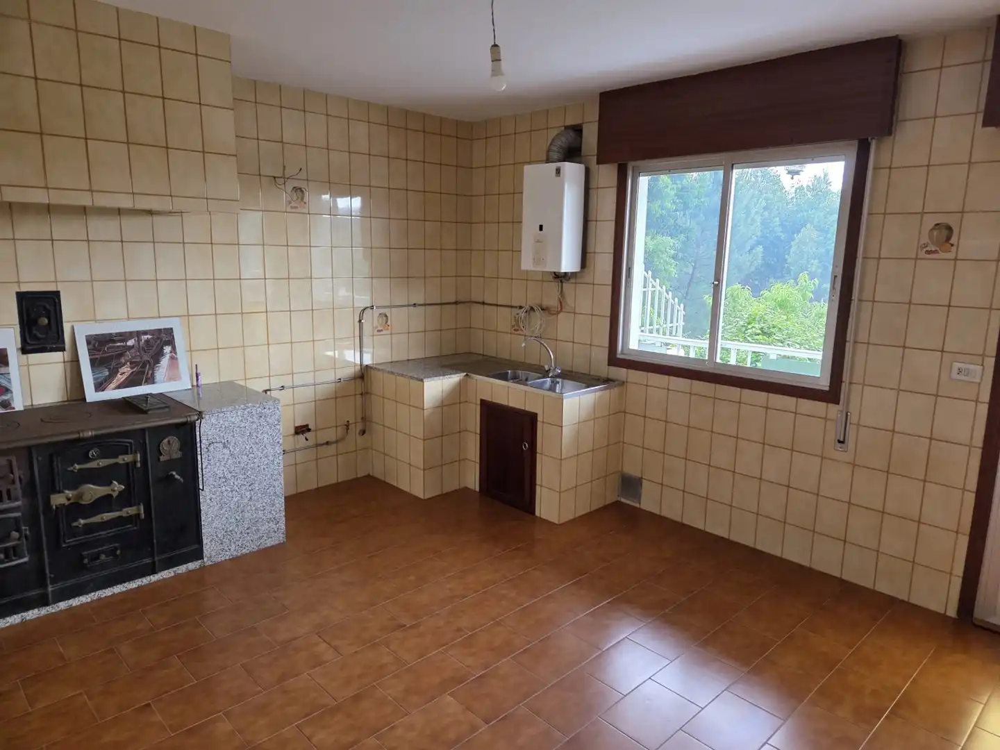 Kitchen of Houses for sale in Arbo  with Heating, Private garden and Balcony