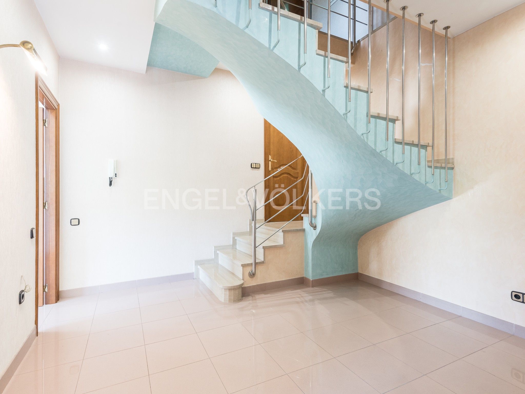 Attic for sale in Manresa  with Air Conditioner, Heating and Balcony