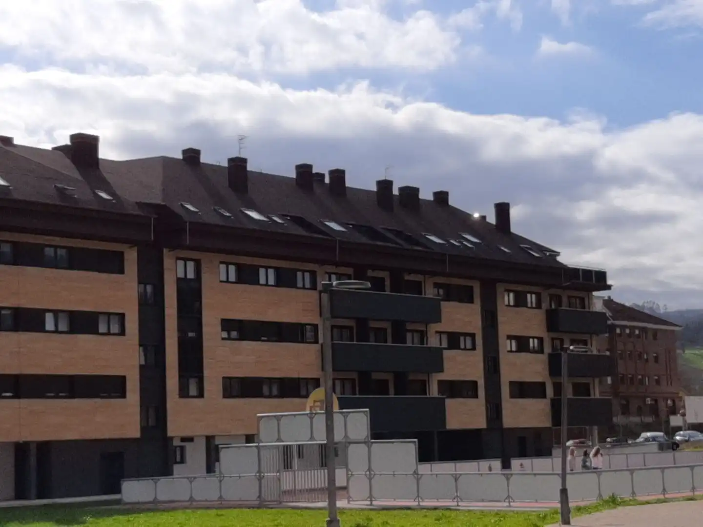 Appartamento con ascensore in vendita a Pintor Favila 4