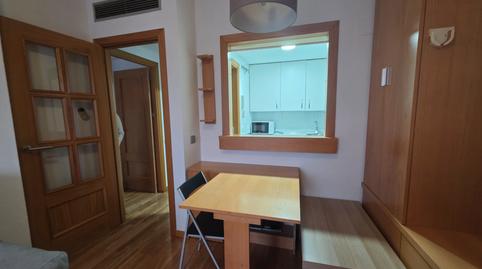 Foto 2 de Apartamento de alquiler en Calle de Belfast, 13, Rejas,  Madrid Capital