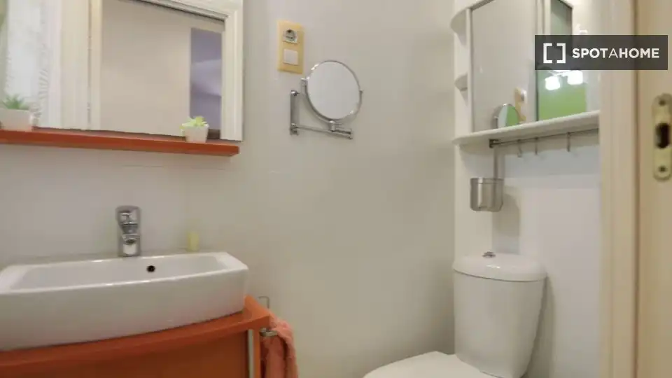 Flat with terrace to rent in Sants - Montjuïc, imagen 4