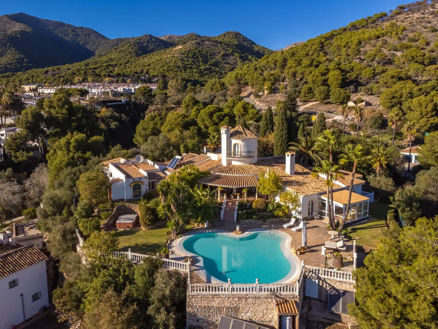 Vista exterior de Casa o xalet en venda en Mijas amb Terrassa