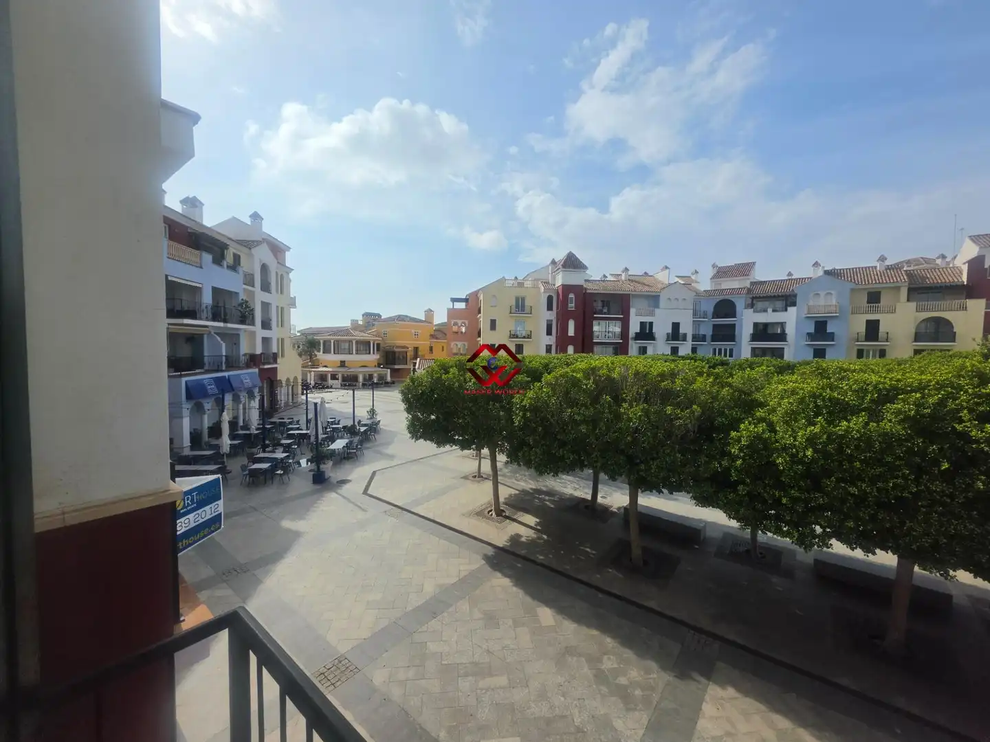 Vista exterior de Piso en venta en La Torre Golf