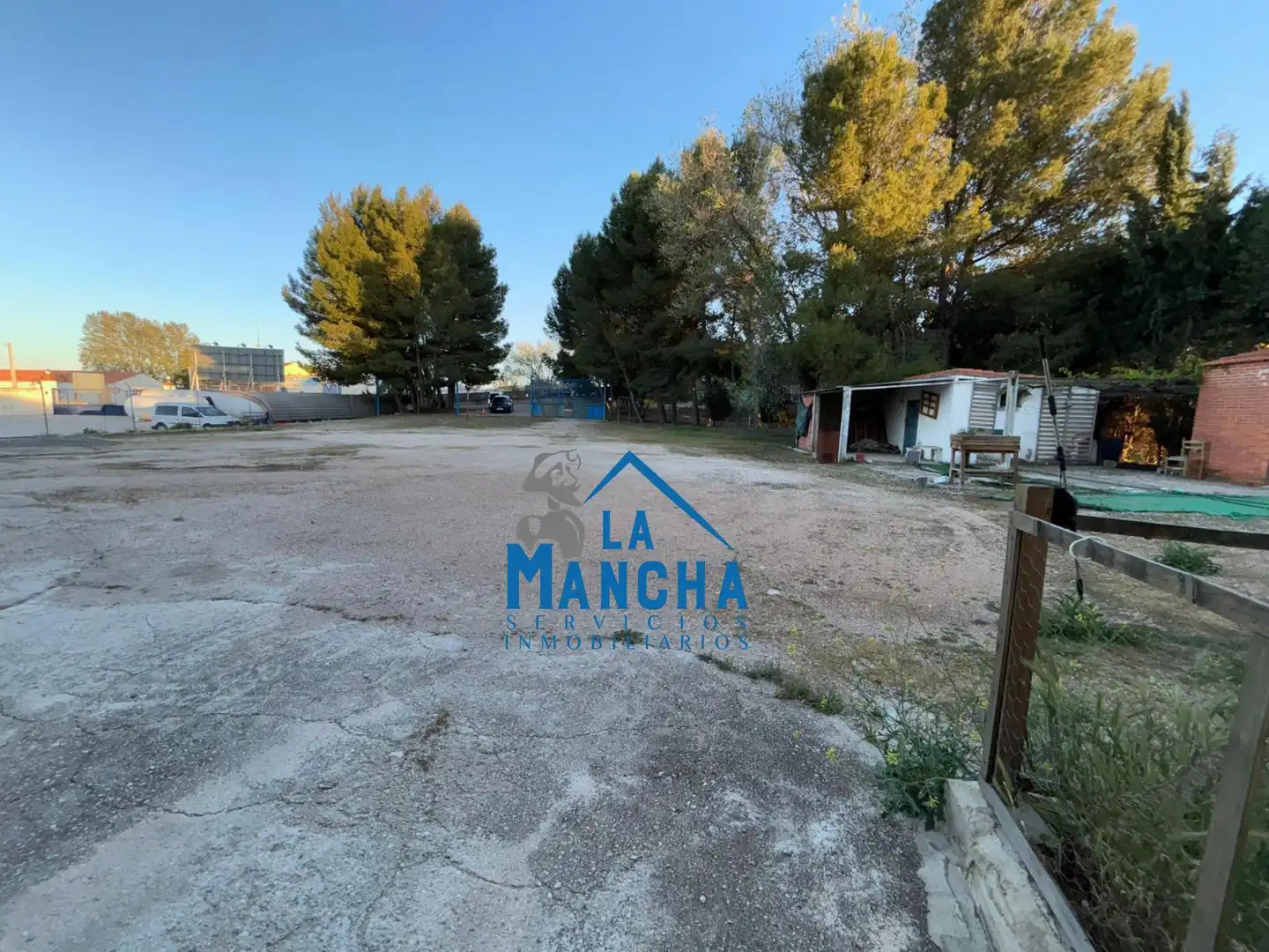 Fabrikhallen zum Verkauf in Albacete