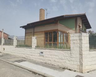 Vista exterior de Casa o xalet en venda en Valdestillas