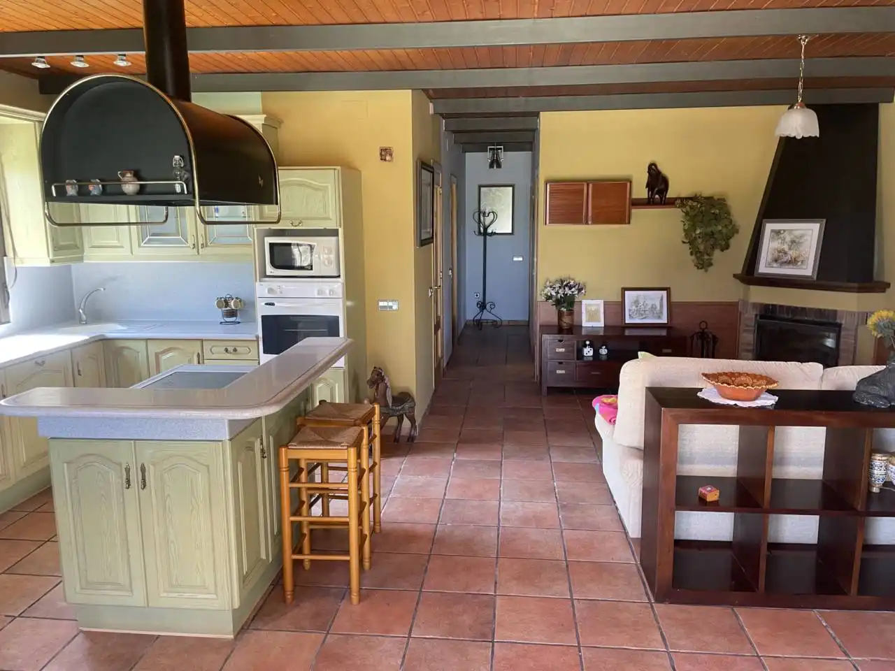 Cocina de Casa o chalet en venta en Móra d'Ebre con Aire acondicionado, Calefacción y Jardín privado