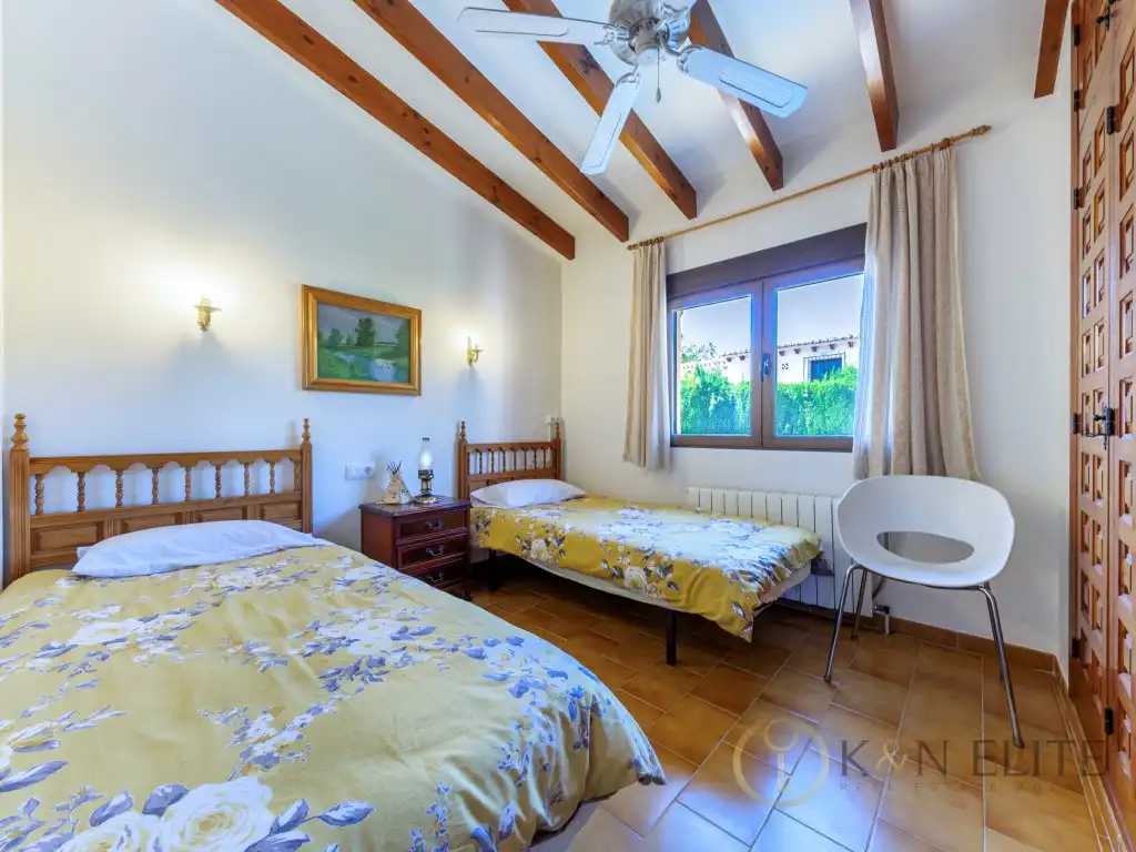 Dormitori de Casa o xalet en venda en Benissa amb Calefacció, Jardí privat i Piscina