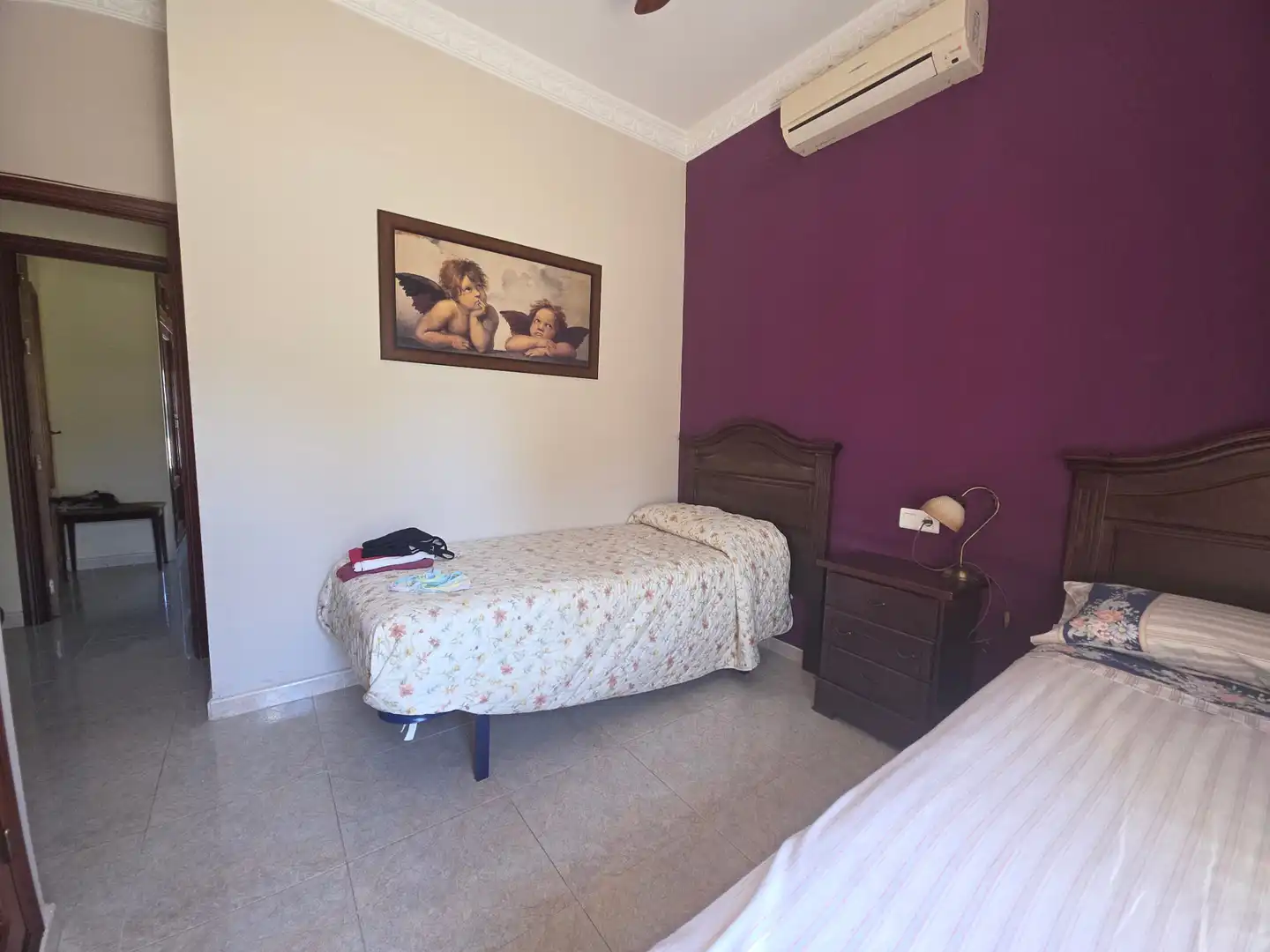 Habitación de Casa o chalet en venta en Alcalá de Guadaira con Aire acondicionado, Calefacción y Jardín privado