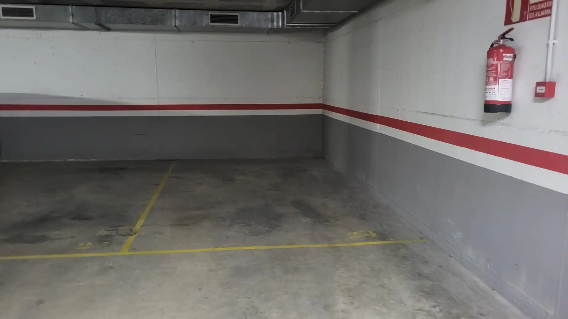 Einzelparkplatz zur Miete in Centre - Sant Oleguer