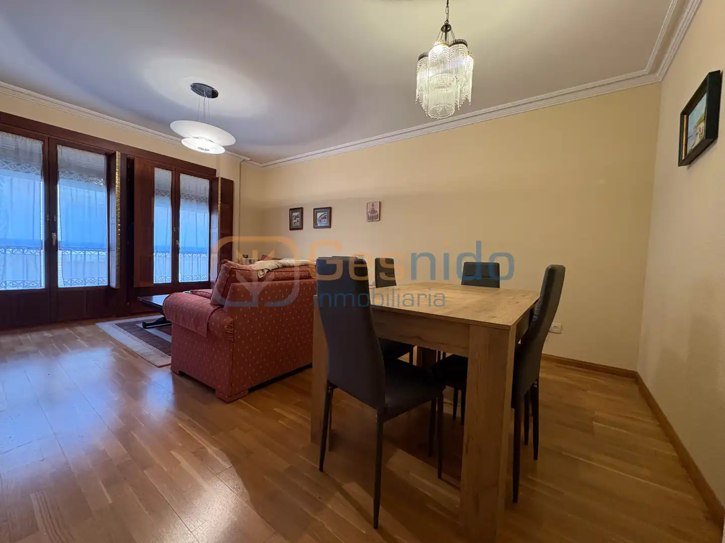 Sala de estar de Piso de alquiler en Segovia con Calefacción