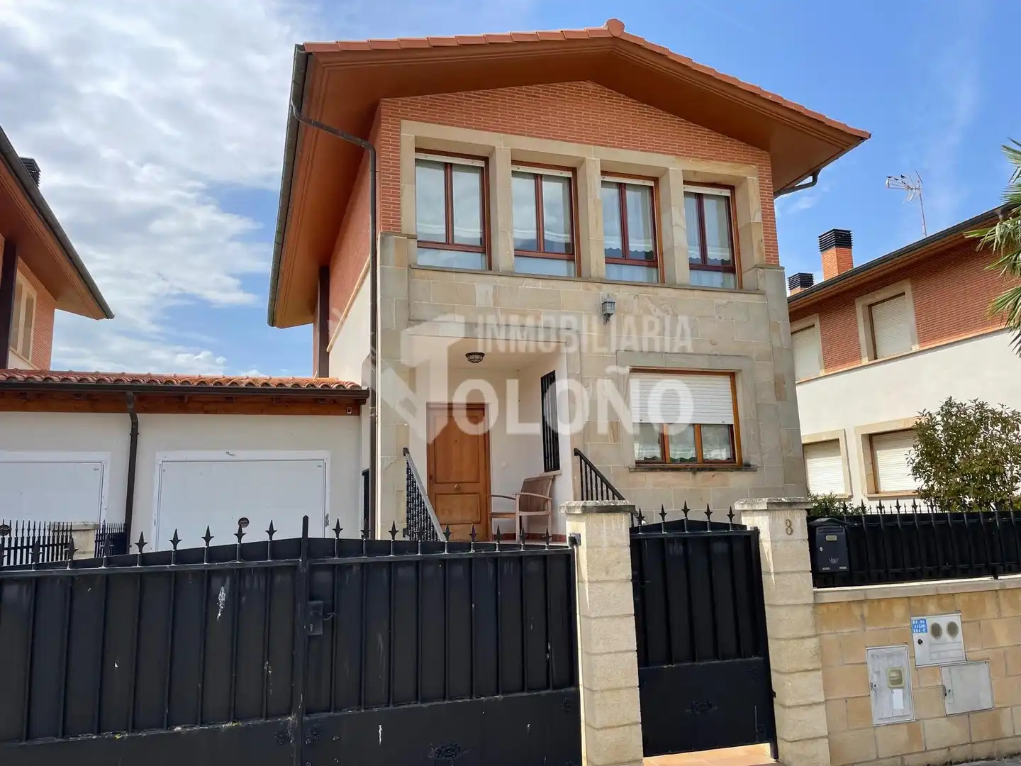 Exterior view of Houses for sale in Labastida / Bastida  with Heating, Private garden and Parquet flooring