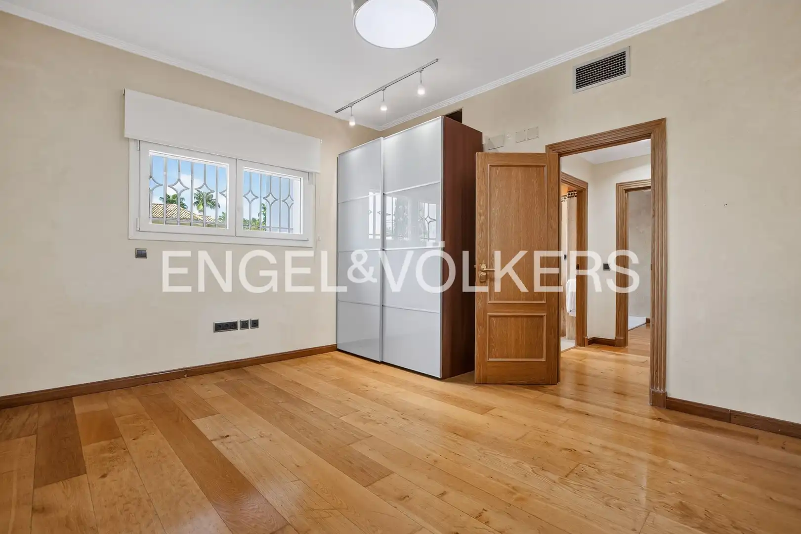Dining room of Houses for sale in Bormujos  with Heating