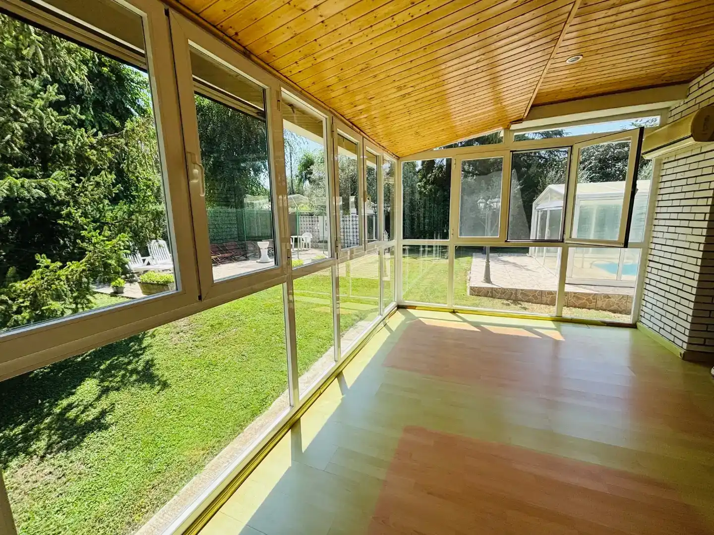Terrassa de Pis en venda en Nuevo Baztán amb Aire condicionat, Jardí privat i Parquet
