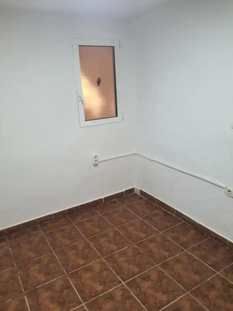 Finca rústica en venta en Villena con Jardín privado, Trastero y Amueblado