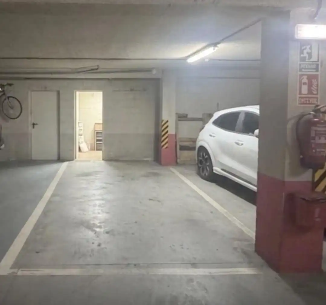 Parking of Apartments for sale in Oviedo 