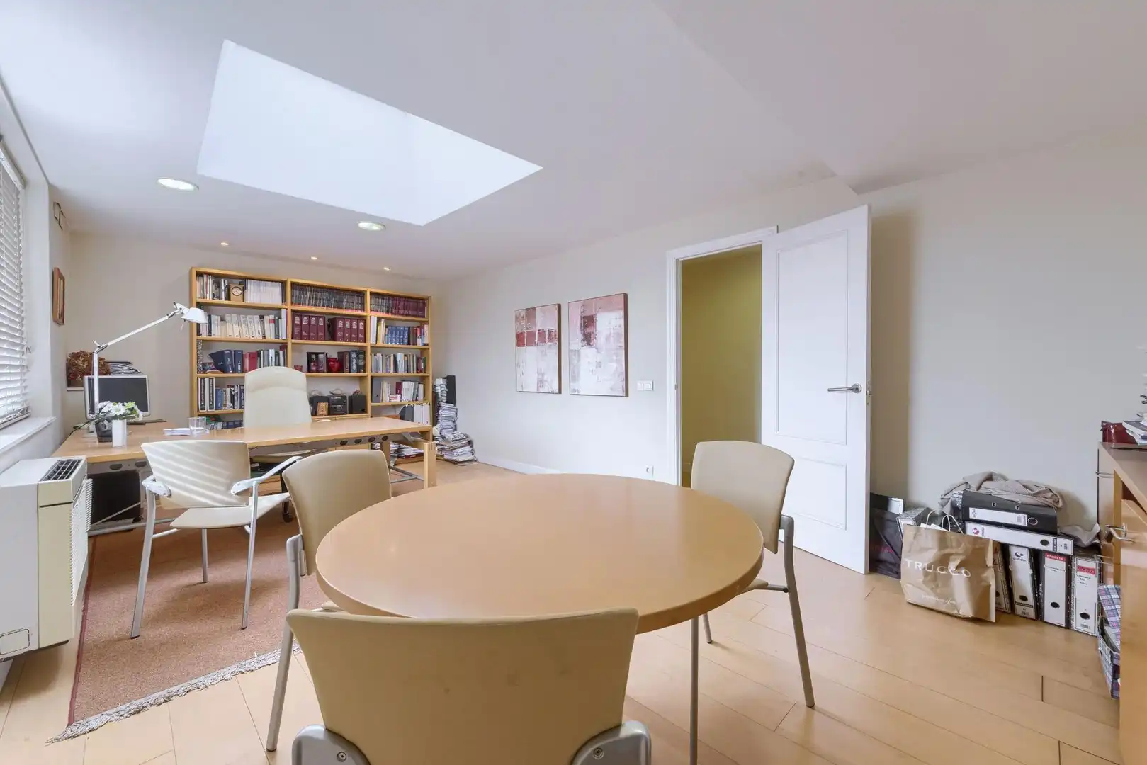 Esszimmer von Büro zum Verkauf in Bilbao  mit Klimaanlage