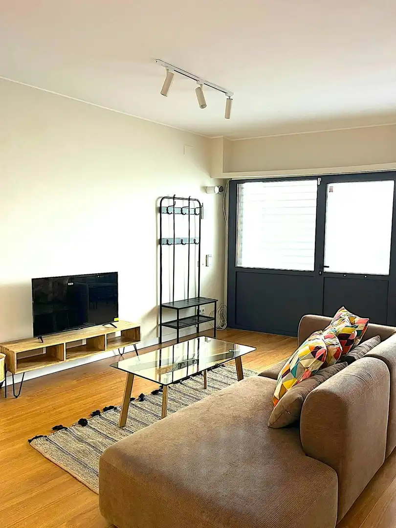 Sala de estar de Piso de alquiler en Barcelona con Aire acondicionado, Calefacción y Amueblado