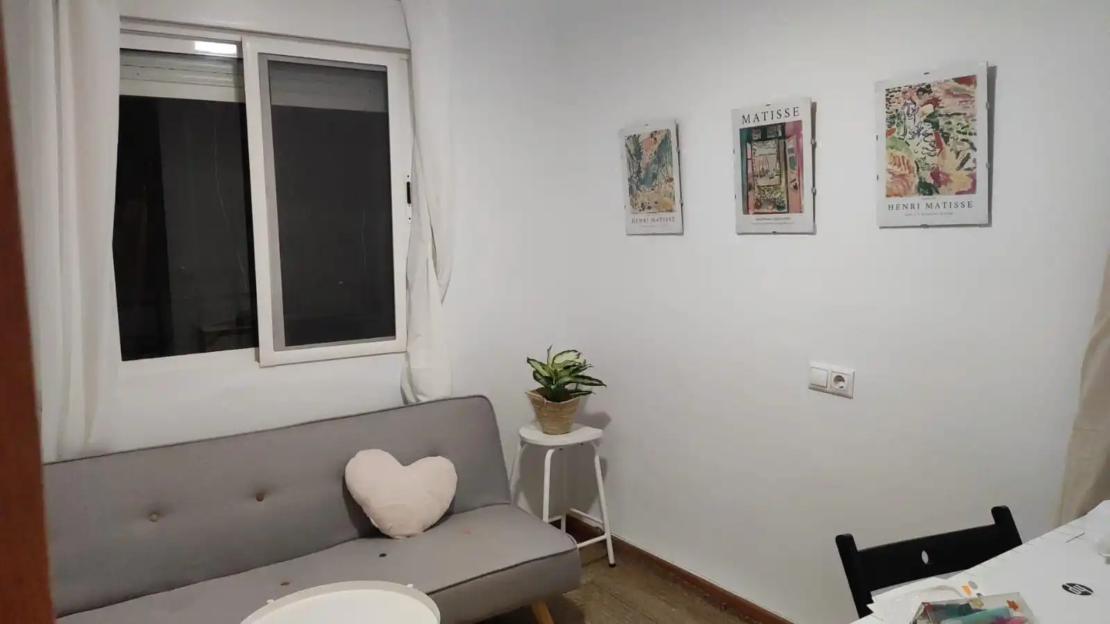 Sala d'estar de Pis de lloguer en Córdoba amb Aire condicionat i Moblat