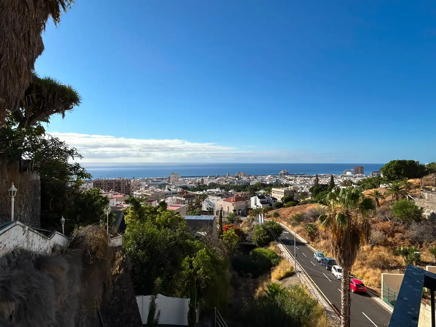 Außenansicht von Wohnung zum Verkauf in Santa Cruz de Tenerife mit Privatgarten, Terrasse und Abstellraum