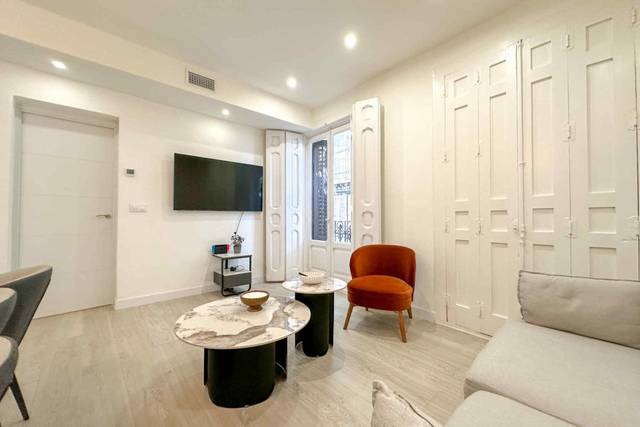 Piso en Venta en Embajadores - Lavapiés