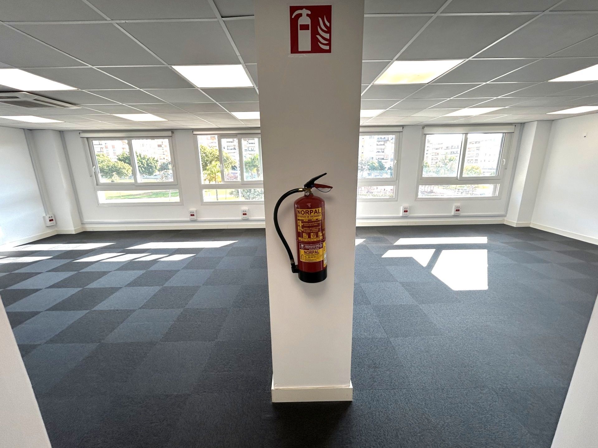 Oficina en venda en Málaga Capital amb Aire condicionat, Calefacció i Internet