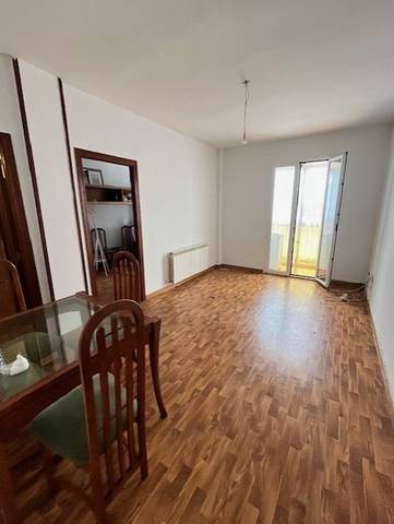 Piso en Venta en Calle Nueva del Río en La Victoria - Puente Jardín