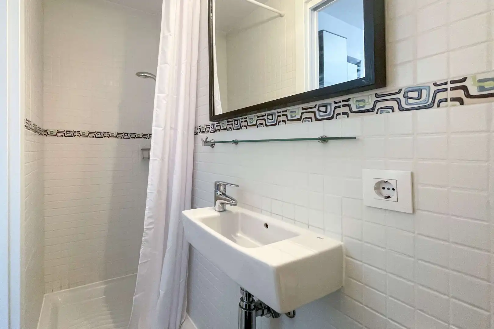 Bathroom of Flat for rent in Capdepera  with Air Conditioner, Terrace and Furnished