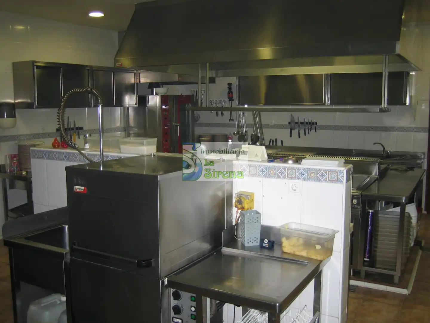 Kitchen of Commercial properties for sale in Castro-Urdiales  with Air Conditioner, Heating and Terrace