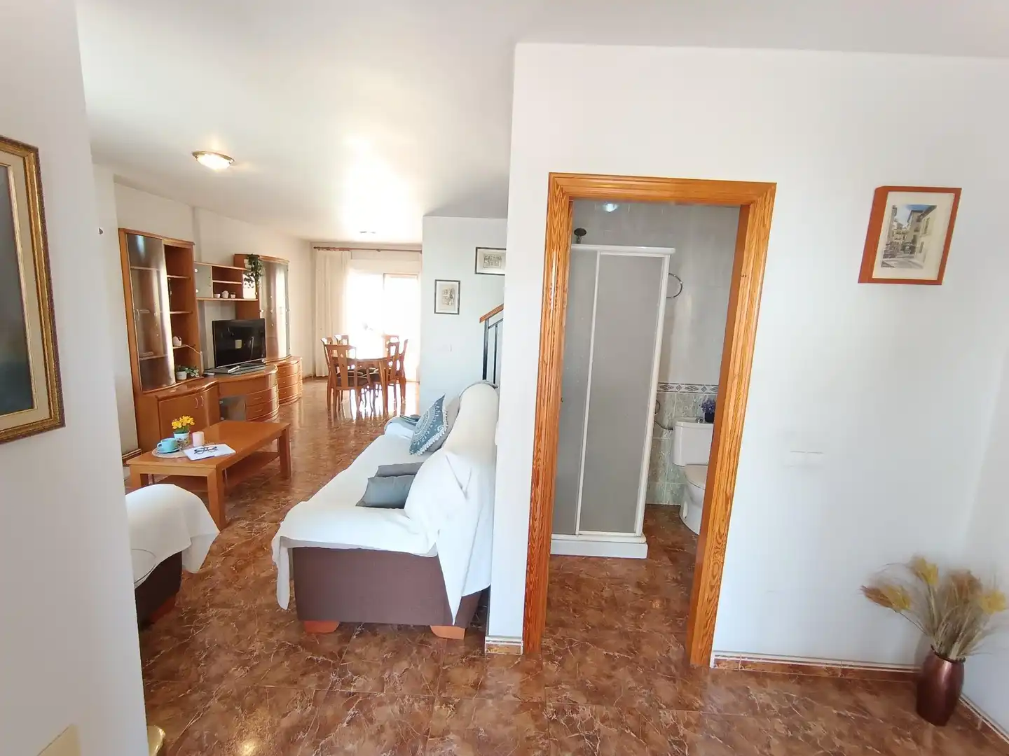Einfamilien-Reihenhaus zum Verkauf in Ulea mit Klimaanlage, Heizung und Terrasse