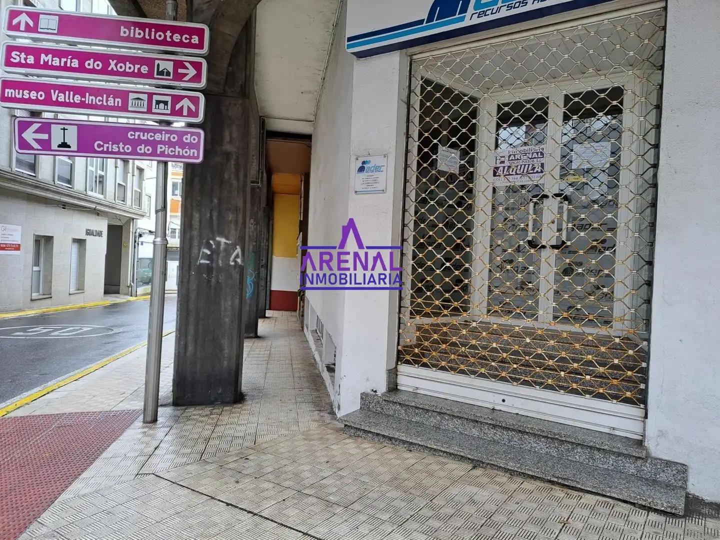 Oficina de alquiler en A Pobra do Caramiñal