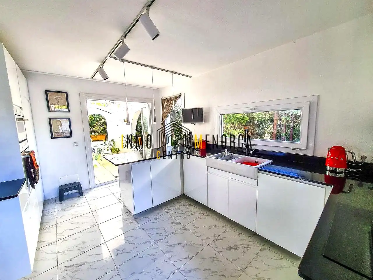 House with pool for sale in Cala Blanca, imagen 15