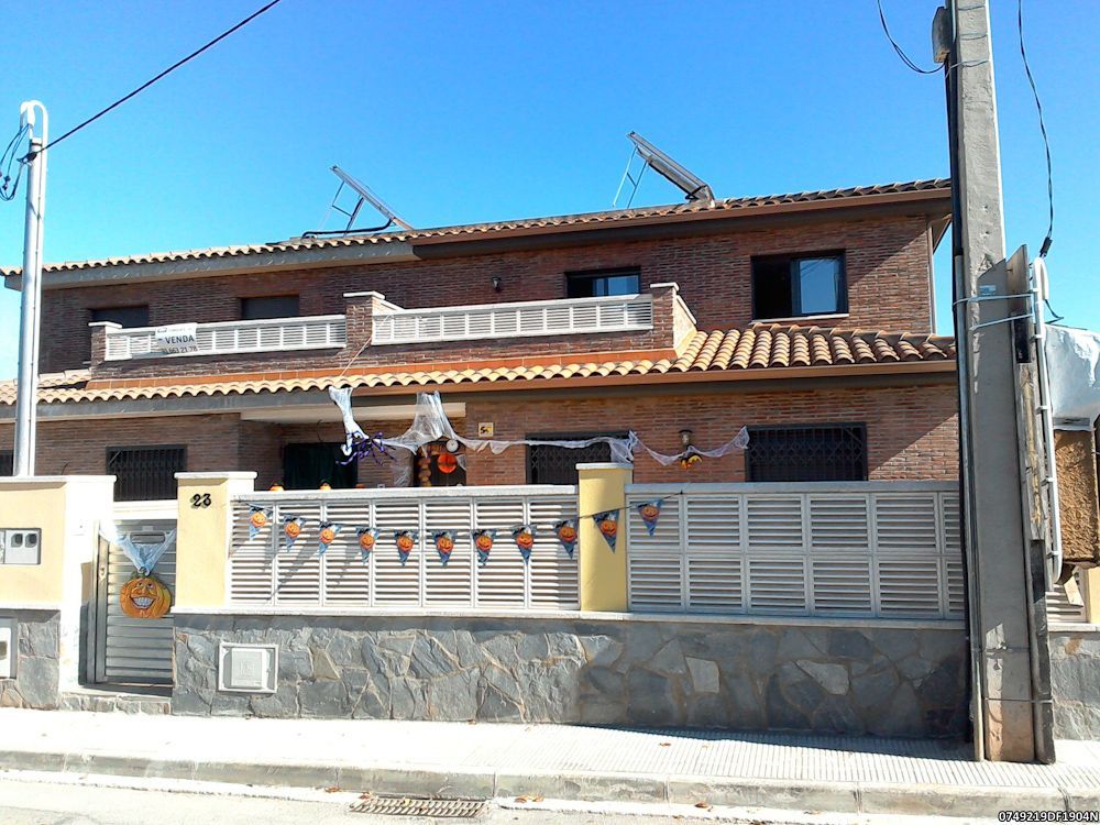 Vista exterior de Pis en venda en Abrera