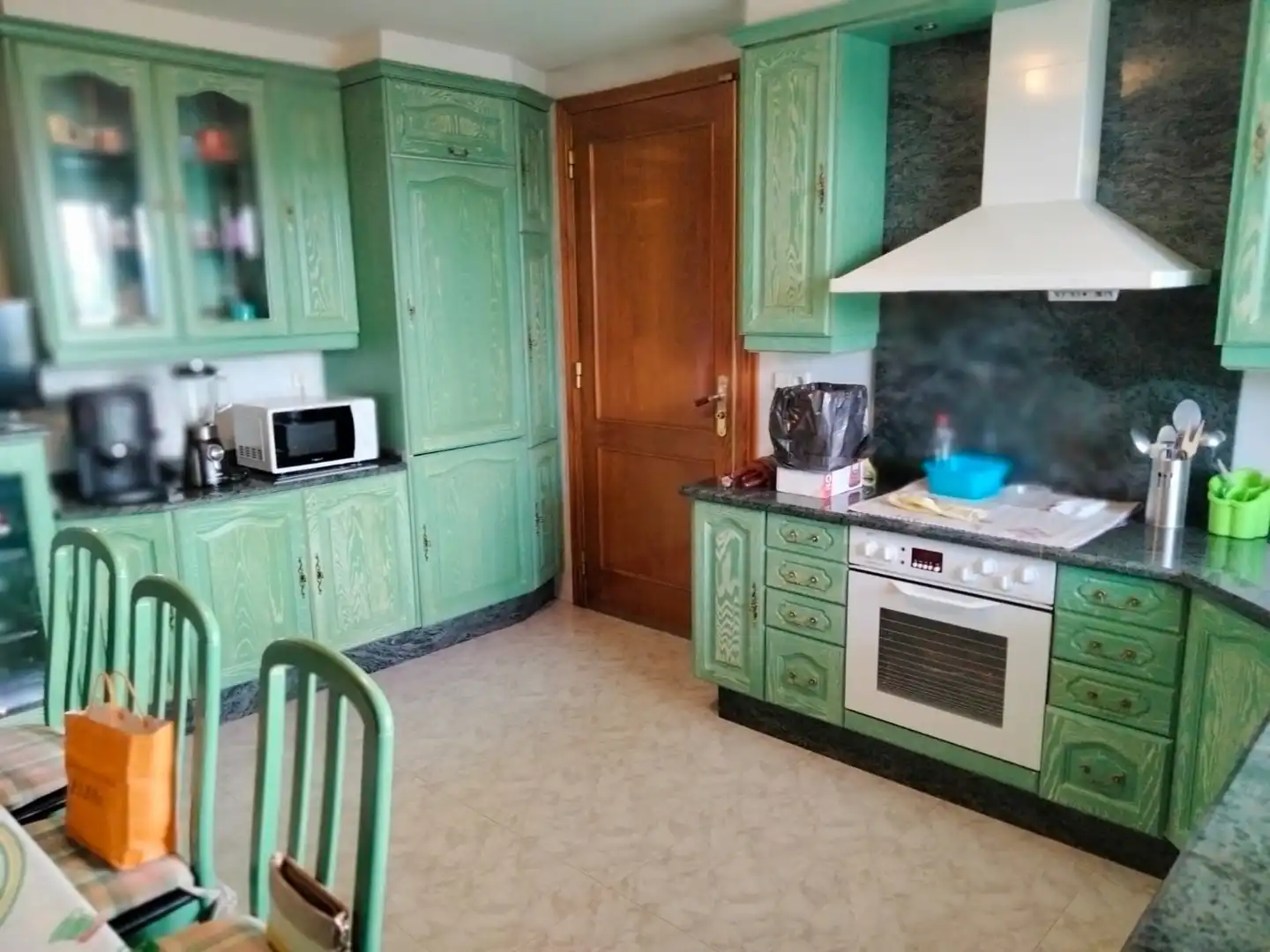 Cocina de Casa o chalet en venta en Coles con Calefacción, Jardín privado y Terraza