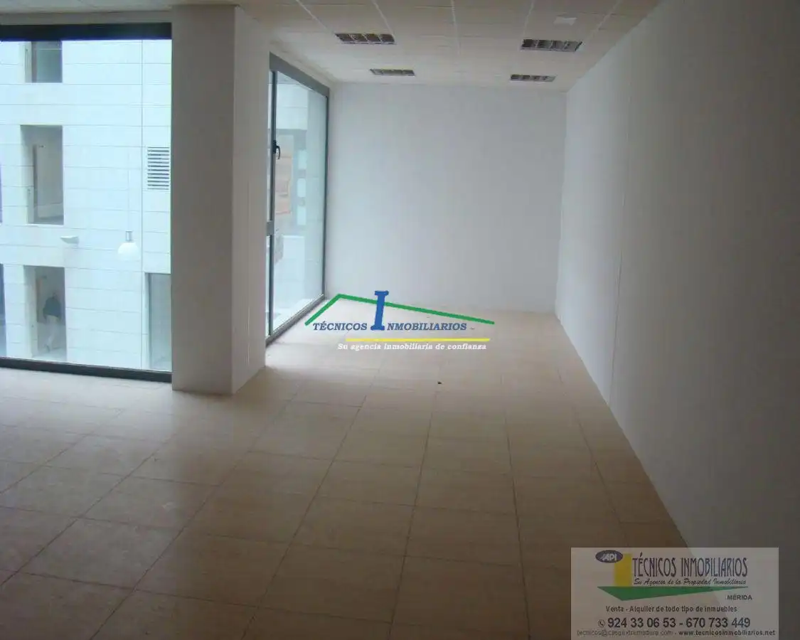Office for sale in Sur